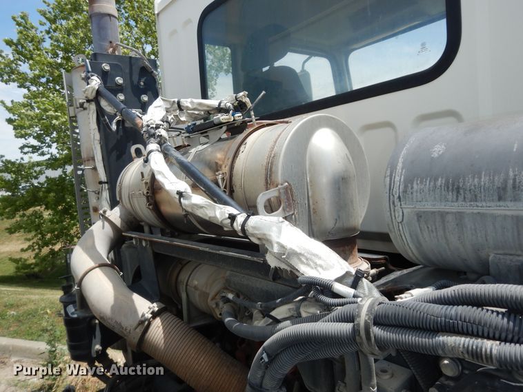 image for item DN1630 2014 Auto Car ACMD42  street sweeper truck