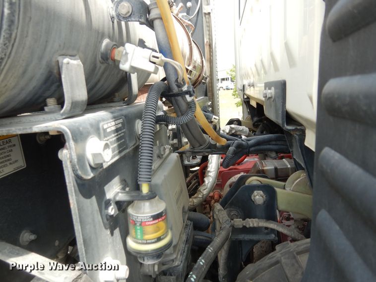 image for item DN1630 2014 Auto Car ACMD42  street sweeper truck