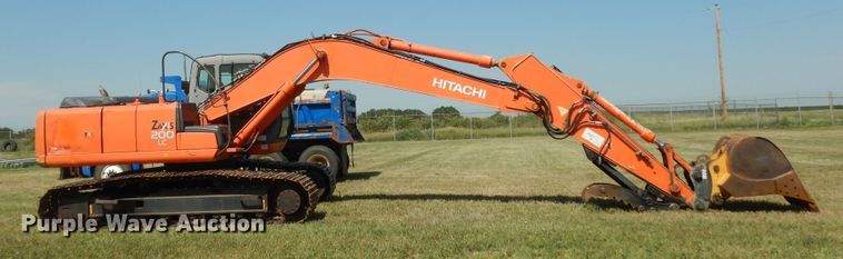 image for item DN1659 2006 Hitachi ZX200LC  excavator