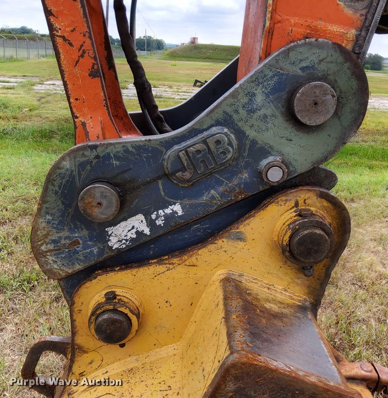image for item DN1659 2006 Hitachi ZX200LC  excavator