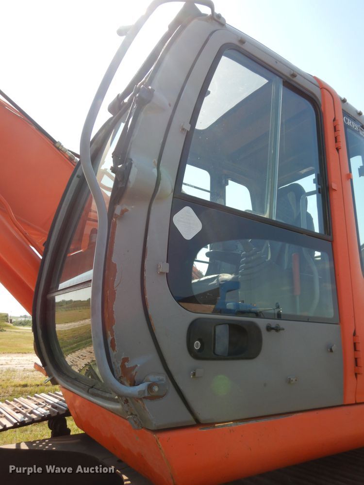image for item DN1659 2006 Hitachi ZX200LC  excavator