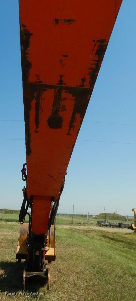 image for item DN1659 2006 Hitachi ZX200LC  excavator