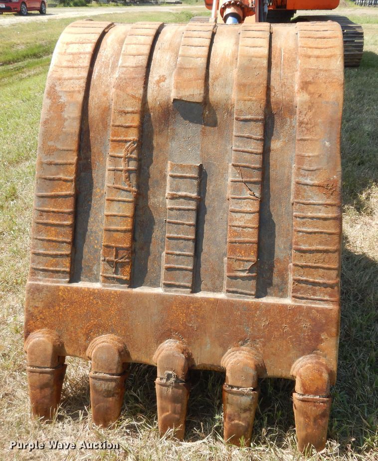 image for item DN1659 2006 Hitachi ZX200LC  excavator