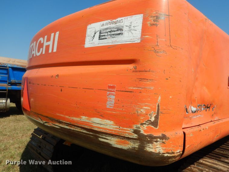image for item DN1659 2006 Hitachi ZX200LC  excavator
