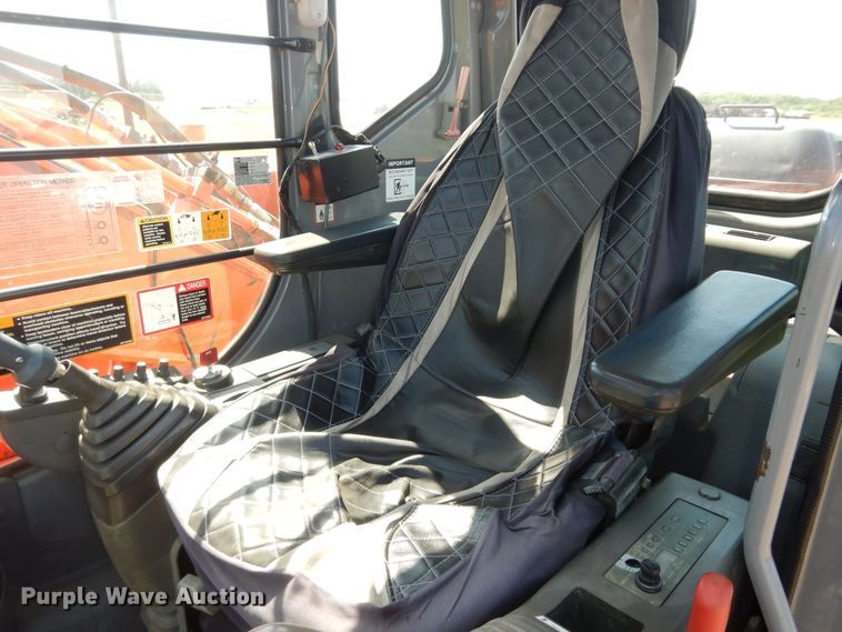 image for item DN1659 2006 Hitachi ZX200LC  excavator