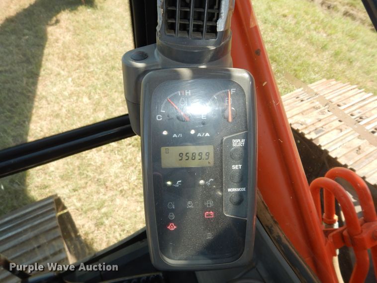 image for item DN1659 2006 Hitachi ZX200LC  excavator