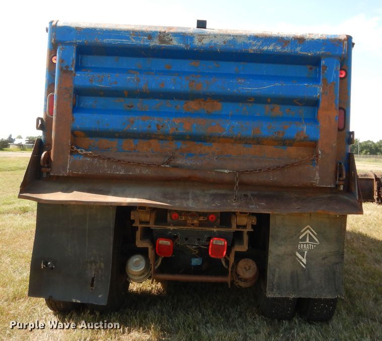 image for item DN1660 2008 Kenworth T300  dump truck