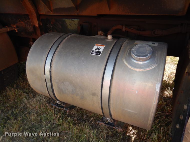 image for item DN1660 2008 Kenworth T300  dump truck