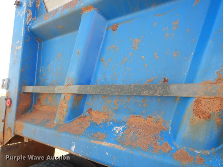 image for item DN1660 2008 Kenworth T300  dump truck