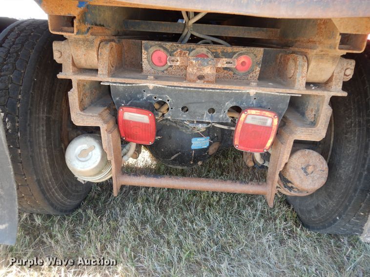 image for item DN1660 2008 Kenworth T300  dump truck