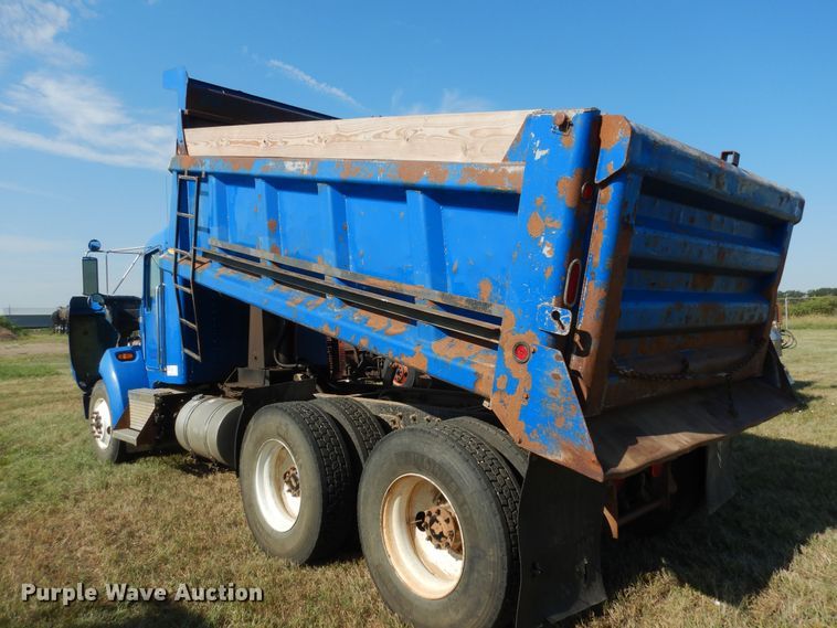 image for item DN1660 2008 Kenworth T300  dump truck