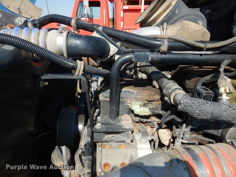 image for item DN1660 2008 Kenworth T300  dump truck