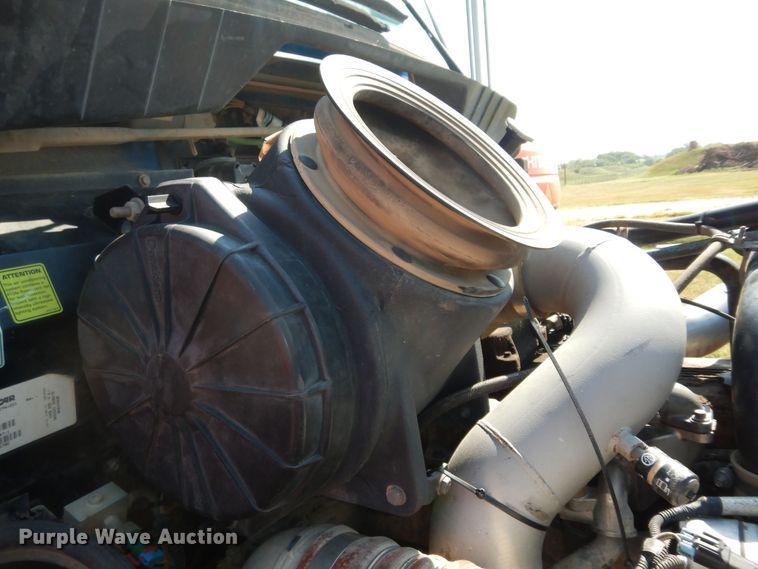 image for item DN1660 2008 Kenworth T300  dump truck