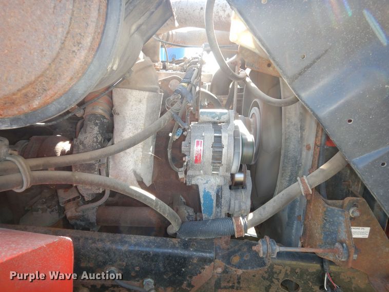 image for item DN1661 1999 International 4900  dump truck