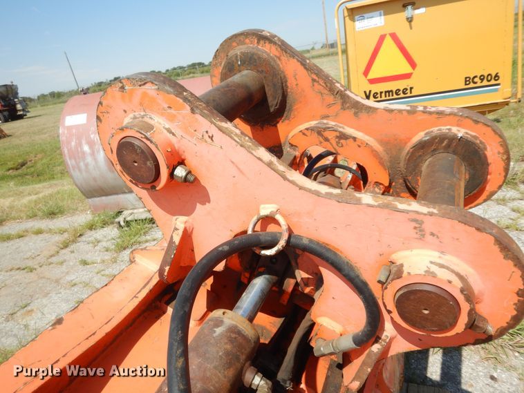 image for item DN1663 JRB  excavator bucket