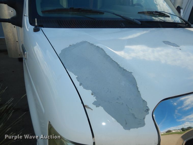 image for item DN1668 2009 Ford E350 Super Duty  box truck