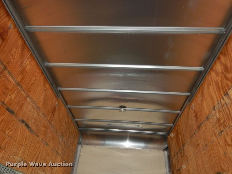 image for item DN1668 2009 Ford E350 Super Duty  box truck