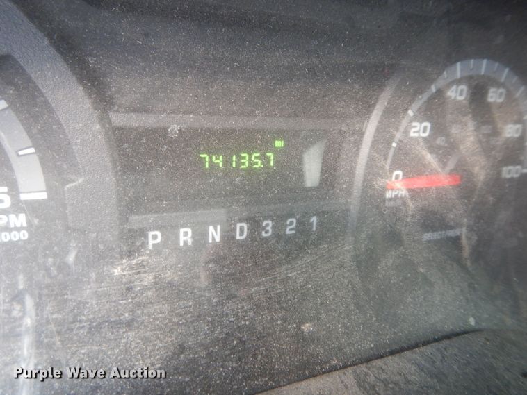 image for item DN1668 2009 Ford E350 Super Duty  box truck