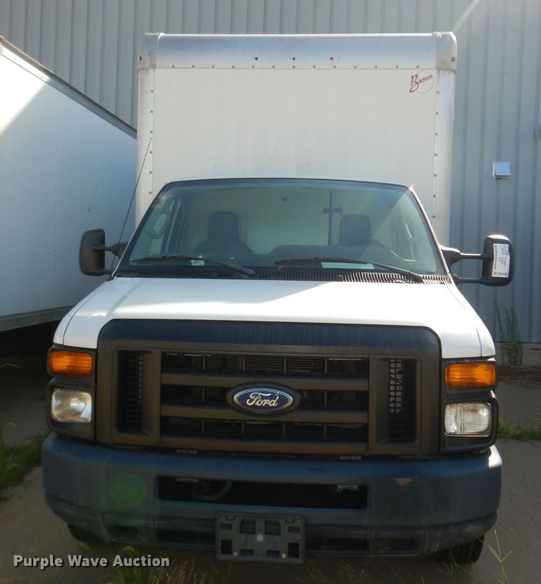 image for item DN1669 2011 Ford E350 Super Duty  box truck