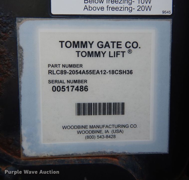 image for item DN1669 2011 Ford E350 Super Duty  box truck