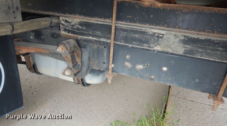 image for item DN1669 2011 Ford E350 Super Duty  box truck