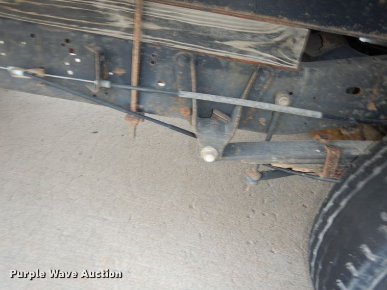 image for item DN1669 2011 Ford E350 Super Duty  box truck