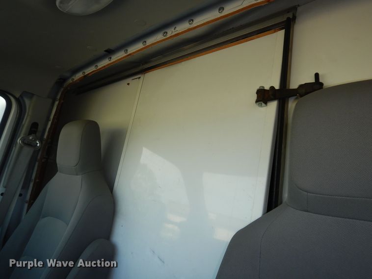 image for item DN1669 2011 Ford E350 Super Duty  box truck