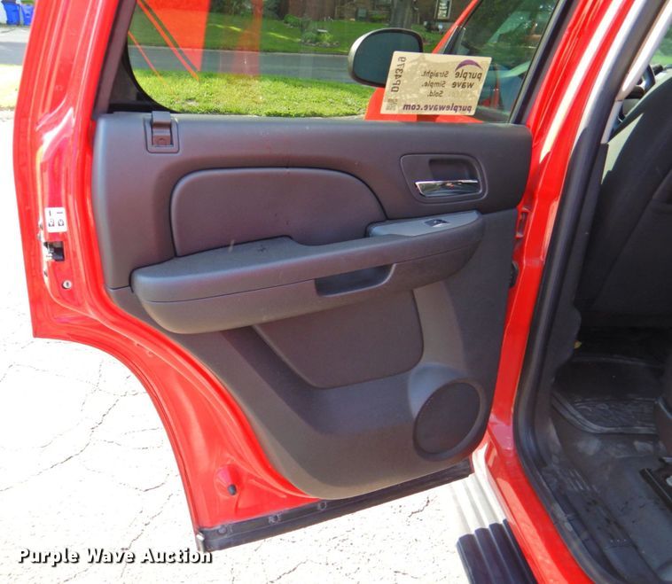 image for item DP4379 2012 Chevrolet Tahoe  SUV