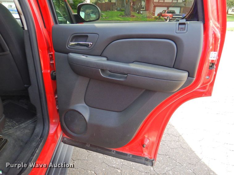 image for item DP4379 2012 Chevrolet Tahoe  SUV