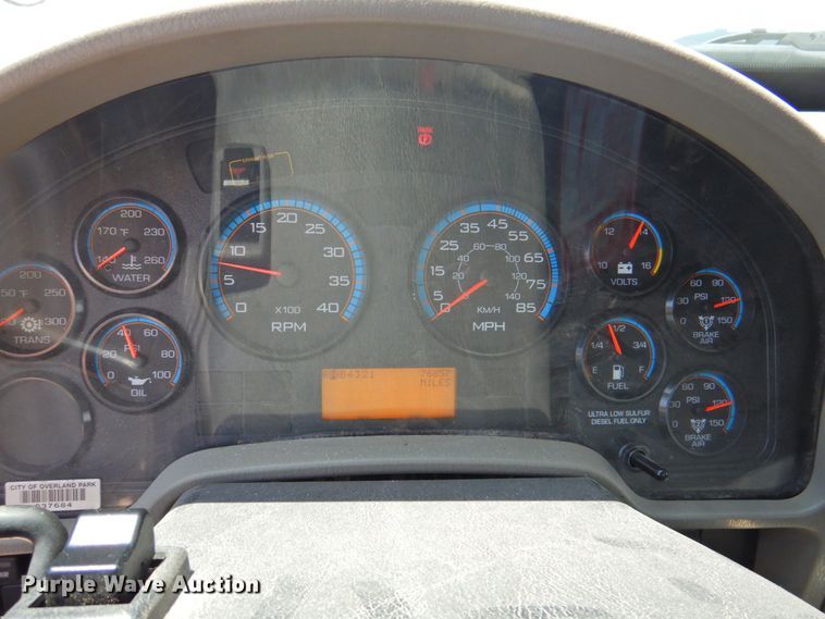 image for item DP4387 2011 International WorkStar 7400  dump truck