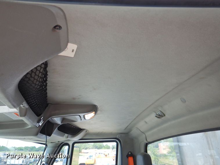 image for item DP4387 2011 International WorkStar 7400  dump truck