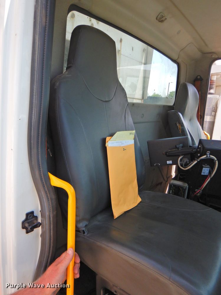 image for item DP4387 2011 International WorkStar 7400  dump truck