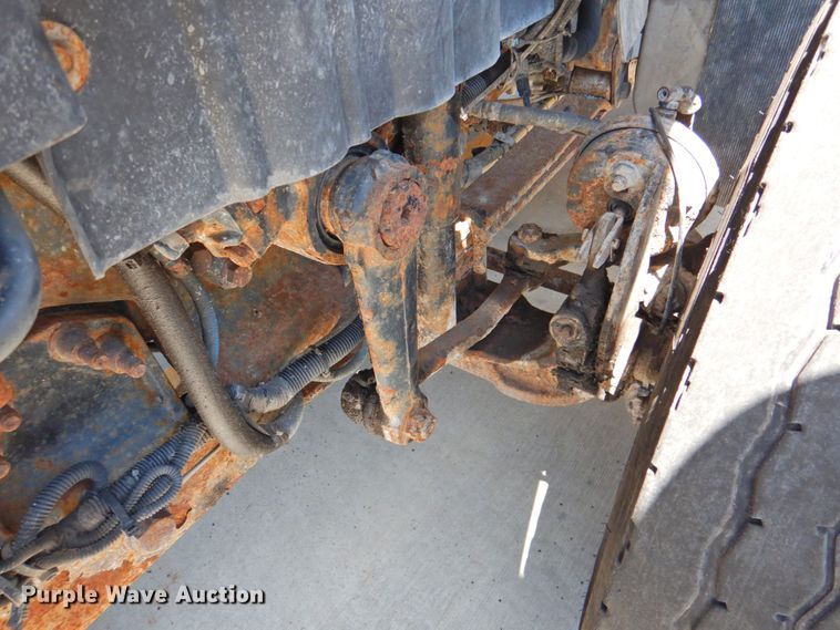 image for item DP4387 2011 International WorkStar 7400  dump truck