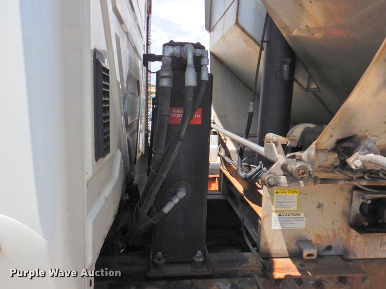 image for item DP4387 2011 International WorkStar 7400  dump truck