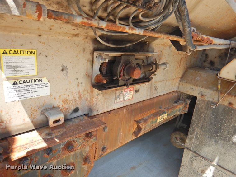 image for item DP4387 2011 International WorkStar 7400  dump truck