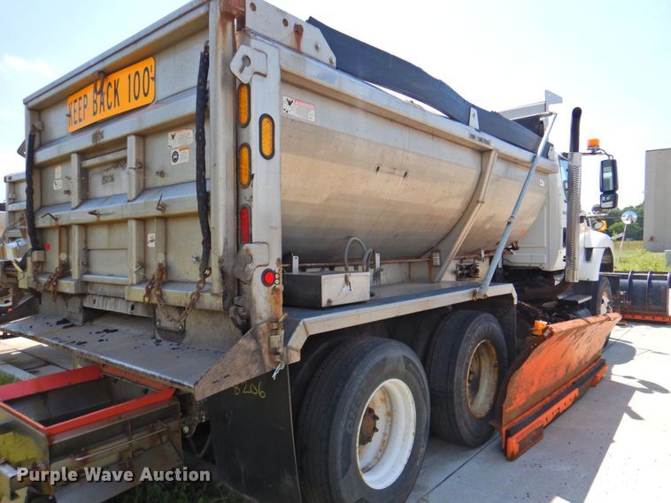 image for item DP4387 2011 International WorkStar 7400  dump truck