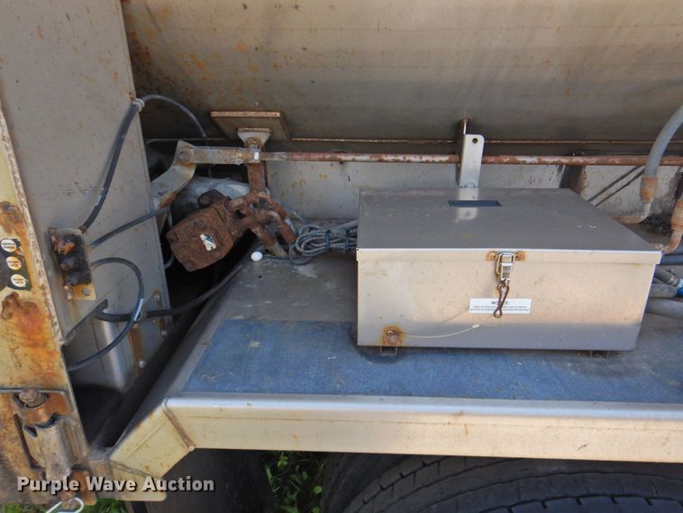 image for item DP4387 2011 International WorkStar 7400  dump truck