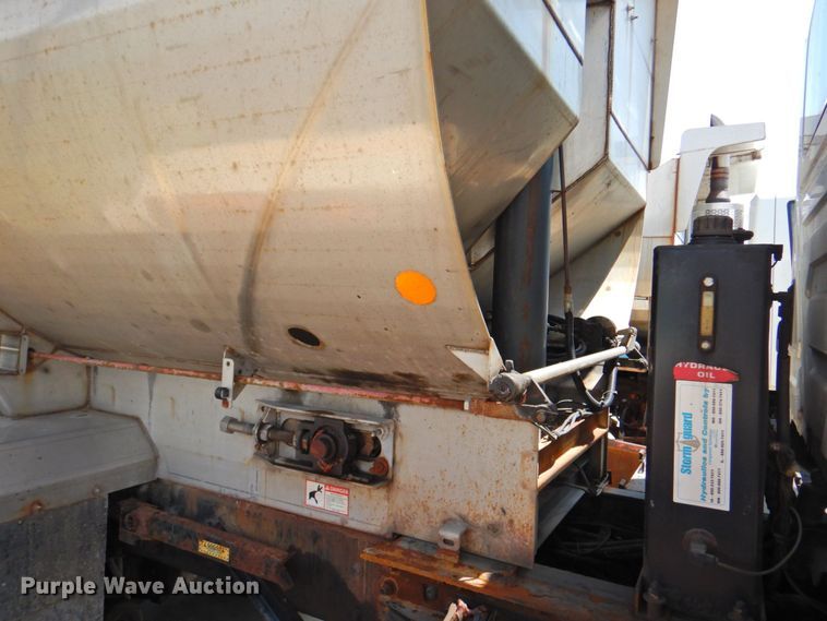 image for item DP4387 2011 International WorkStar 7400  dump truck