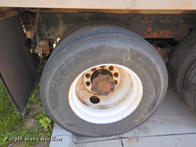 image for item DP4387 2011 International WorkStar 7400  dump truck