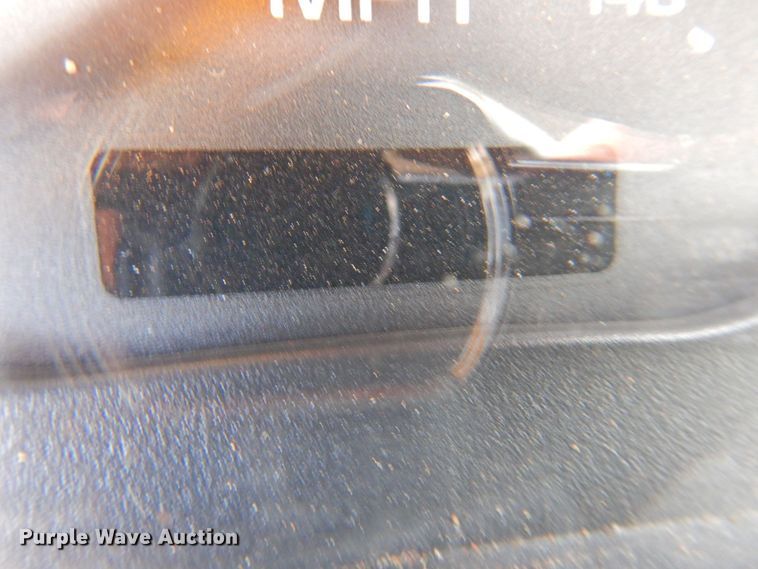 image for item DP4391 2004 GMC T7500 hook lift truck