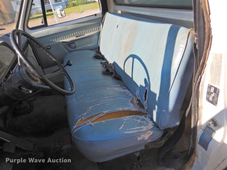 image for item DP4674 1979 Dodge D40  bucket truck