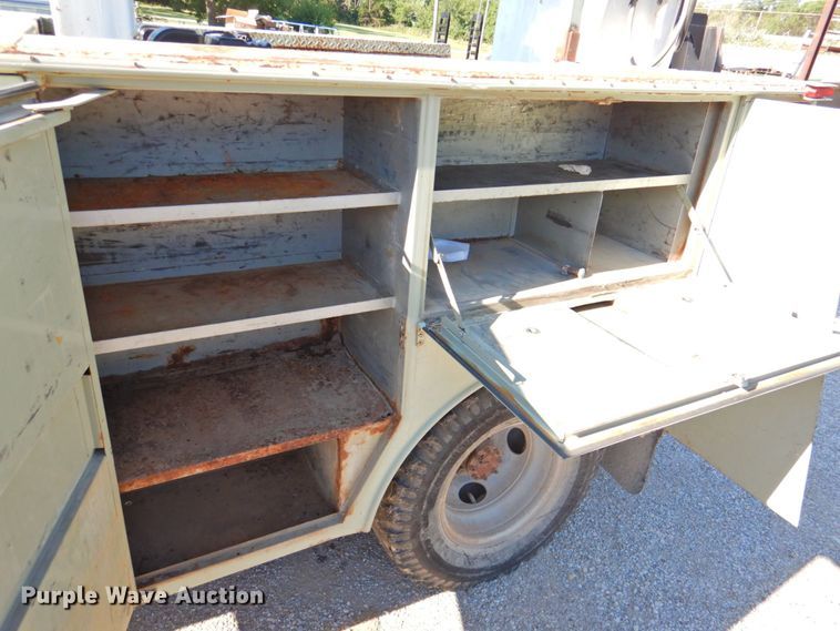 image for item DP4674 1979 Dodge D40  bucket truck