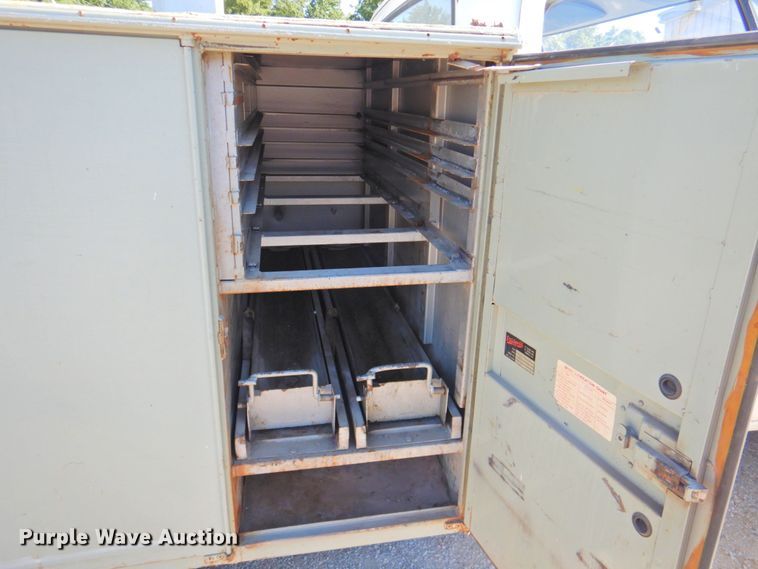 image for item DP4674 1979 Dodge D40  bucket truck