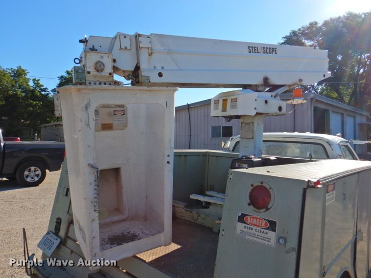 image for item DP4674 1979 Dodge D40  bucket truck