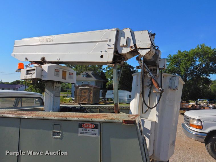 image for item DP4674 1979 Dodge D40  bucket truck