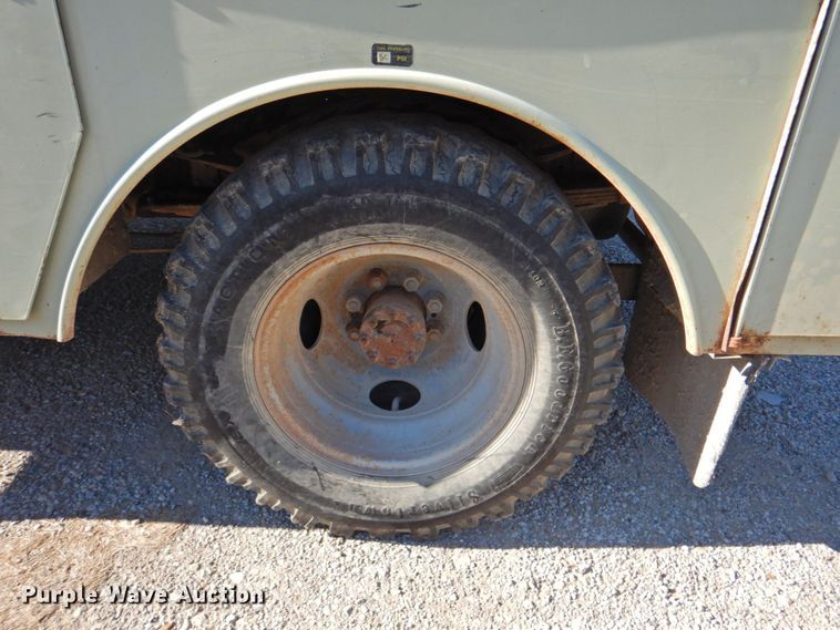 image for item DP4674 1979 Dodge D40  bucket truck