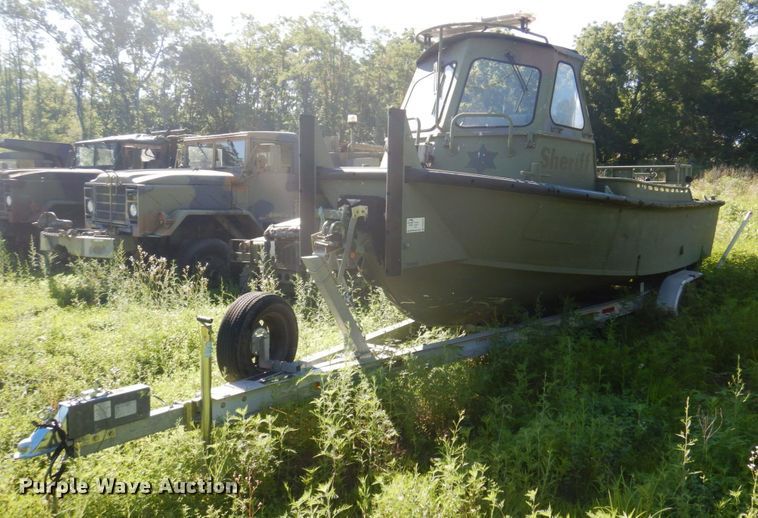 image for item DP5616 2006 Silver Ships MKII-S  boat