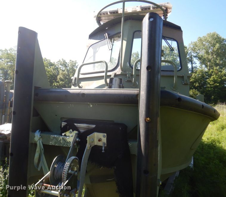 image for item DP5616 2006 Silver Ships MKII-S  boat