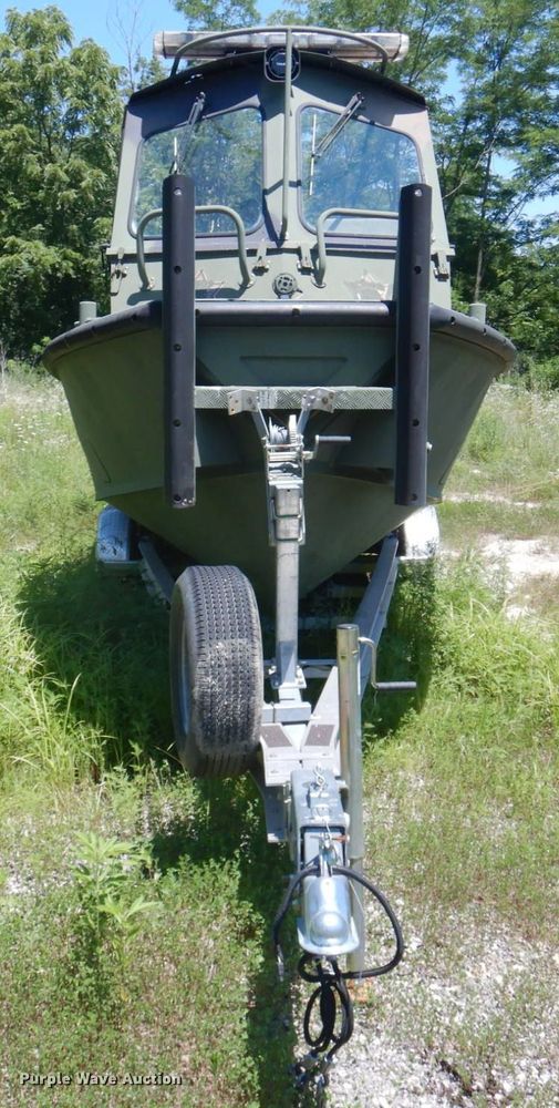 image for item DP5620 2007 Silver Ships MKII-S  boat