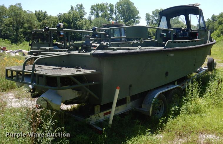 image for item DP5620 2007 Silver Ships MKII-S  boat